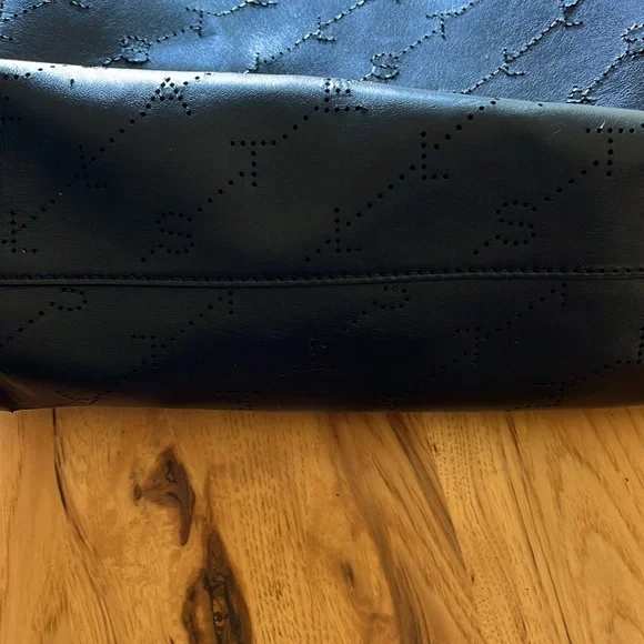 Authentic Stella McCartney black handbag see description - Picture 5 of 5